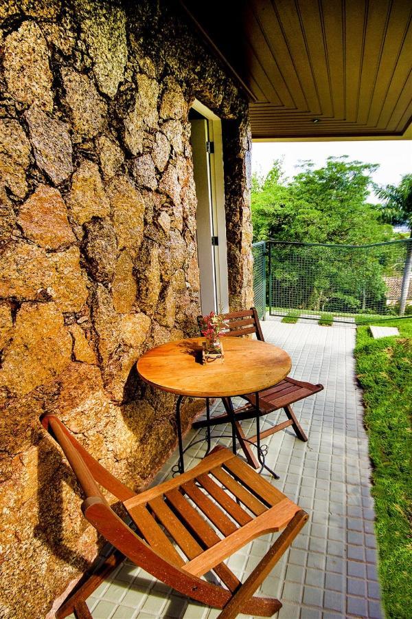 STUDIOS ALTOS DA IGREJINHA Ipê Amarelo Florianópolis Exterior foto